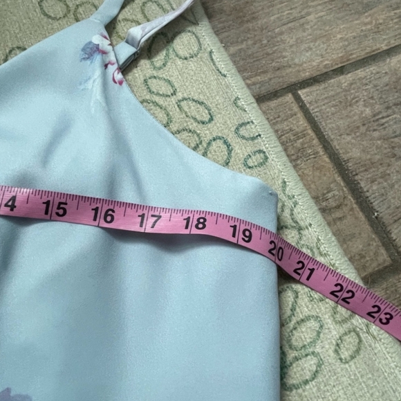 City Chic Floral Dress - Picture 3 of 6